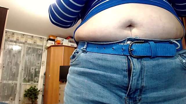 Jalanne naked stripping on cam for live sex video chat