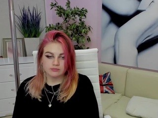 Karensilk nude on cam – live sex chat