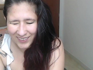 Karin-24 nude on cam – live sex chat