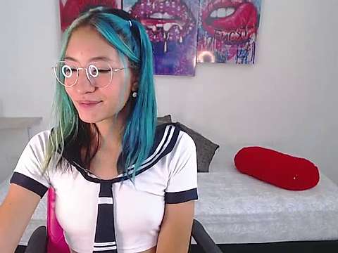 Khaleesi_white_ naked stripping on cam for live sex video chat