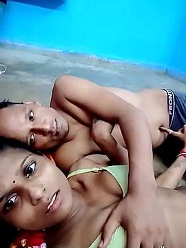 Laila-Majnu naked stripping on cam for live sex video chat