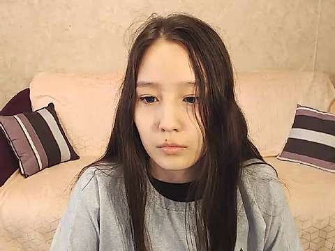 LianaSmit naked stripping on cam for live sex video chat