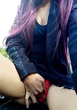 Lollitalola naked stripping on cam for live sex video chat