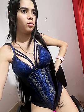 Luna_Rosse21 naked stripping on cam for live sex video chat