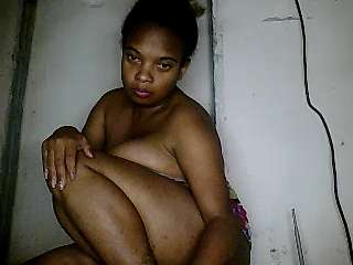 Malay_Kat naked stripping on cam for live sex video chat
