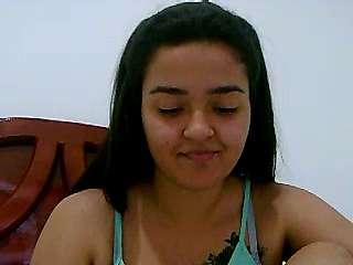 manuuzinha20 naked stripping on cam for live sex video chat