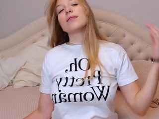 MelissaVert nude on cam – live sex chat