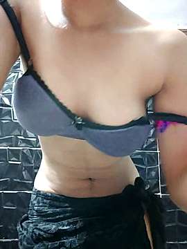 Naina_3335 naked stripping on cam for live sex video chat