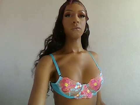 nefertitilove naked stripping on cam for live sex video chat