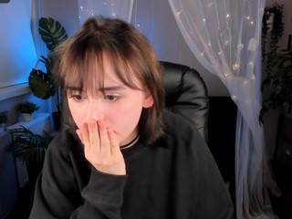 Pink-ferret nude on cam – live sex chat