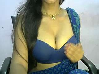 POONAM9898 naked stripping on cam for live sex video chat