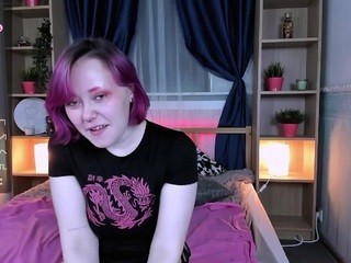 QueenBettyx nude on cam – live sex chat