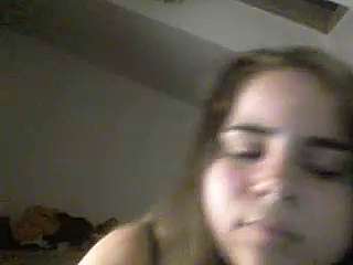 R3dqu33n naked stripping on cam for live sex video chat
