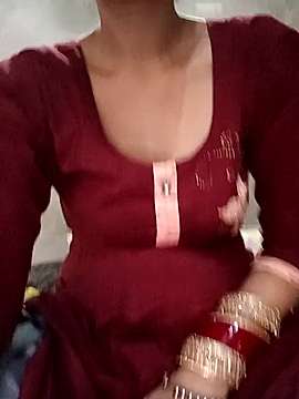 Rashmi_Desai01 naked stripping on cam for live sex video chat