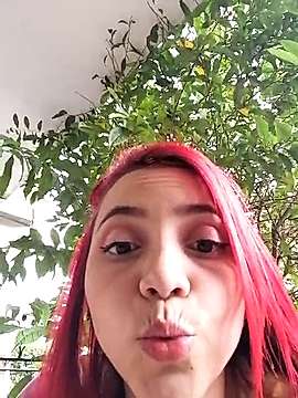 _Red_Velvet_ naked stripping on cam for live sex video chat