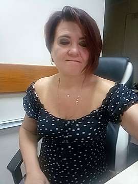 RomanticLadyyy naked stripping on cam for live sex video chat