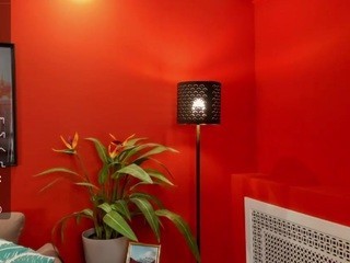 Roxy-Raid nude on cam – live sex chat