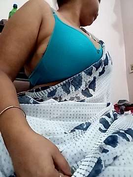 Seerat_Bhatti07 naked stripping on cam for live sex video chat