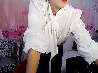 Sexybaby_nicelovely naked stripping on cam for live sex video chat