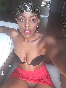 Slimpussy1 naked stripping on cam for live sex video chat