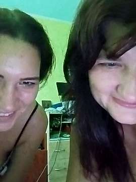 Super_hyliganka naked stripping on cam for live sex video chat