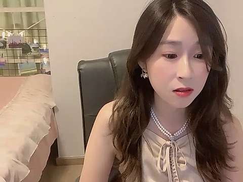 Sweet_Jolin__ naked stripping on cam for live sex video chat