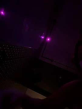 unicornhippie naked stripping on cam for live sex video chat