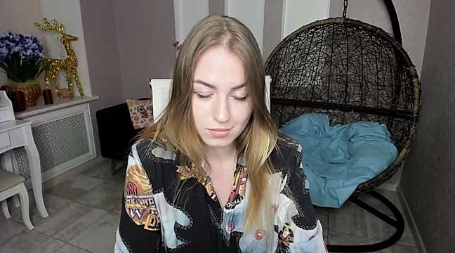 wendy_lace naked stripping on cam for live sex video chat