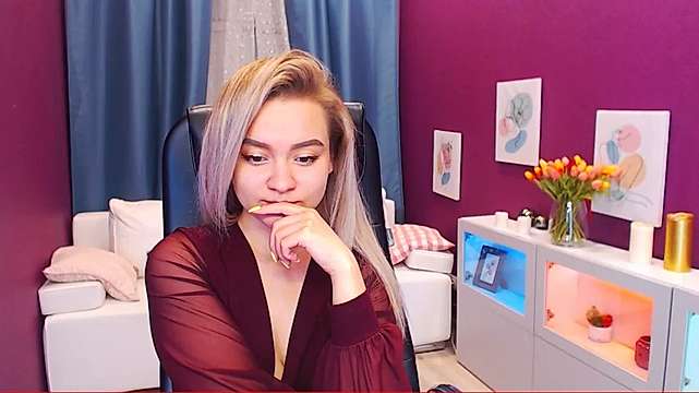 Amazing_Kara naked stripping on cam for live sex video chat