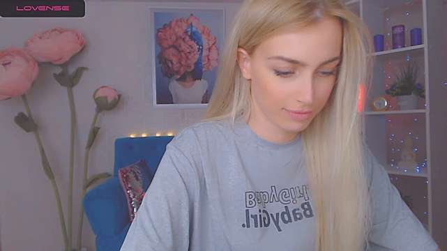 AmeliaAniston naked stripping on cam for live sex video chat