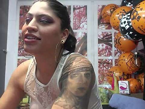 ammy_dangelo naked stripping on cam for live sex video chat
