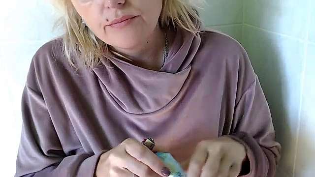 Angel_girllovemy naked stripping on cam for live sex video chat