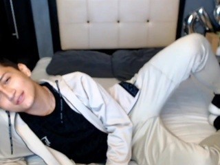 Angelito1a nude on cam – live sex chat