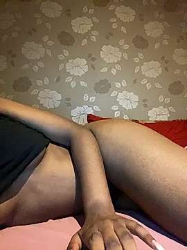 blackkechup naked stripping on cam for live sex video chat