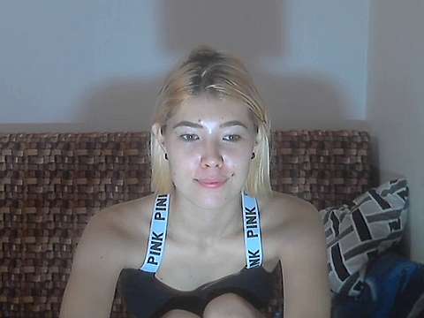 Charllottelove1 naked stripping on cam for live sex video chat