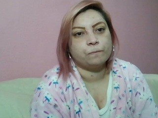 Chrystalswyn nude on cam – live sex chat