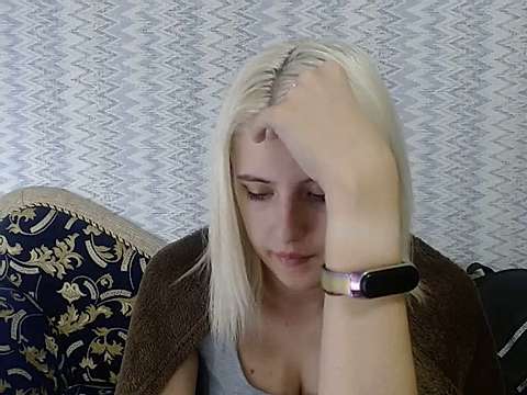 Crazy__Kate naked stripping on cam for live sex video chat