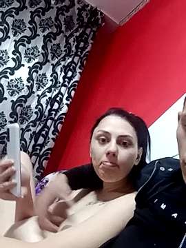 cuplu236 naked stripping on cam for live sex video chat
