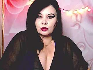 ElizabethNeils naked stripping on cam for live sex video chat
