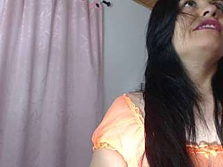 ema_hott naked stripping on cam for live sex video chat