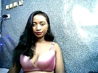 fionaruh naked stripping on cam for live sex video chat