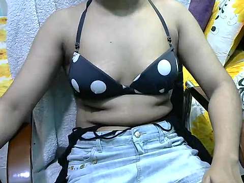 horny_cutegirl1 naked stripping on cam for live sex video chat
