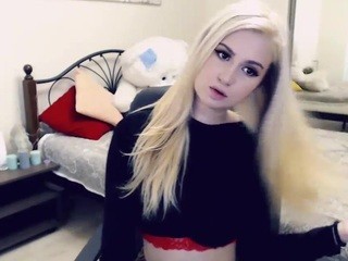 Hot-Mia nude on cam – live sex chat