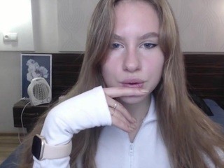 Janice-Graham nude on cam – live sex chat
