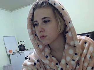 -kisulay- naked stripping on cam for live sex video chat