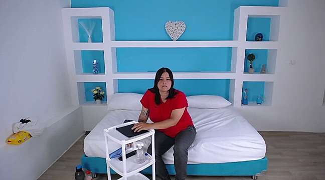 Laura94 naked stripping on cam for live sex video chat