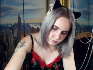 LeonaCruiser nude on cam – live sex chat