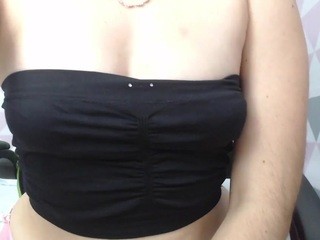 Lia-27x nude on cam – live sex chat