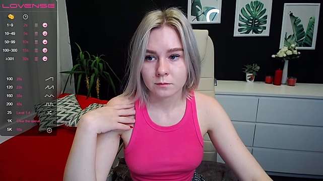 Lily_Turner naked stripping on cam for live sex video chat