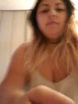 LunaLusty2020 naked stripping on cam for live sex video chat